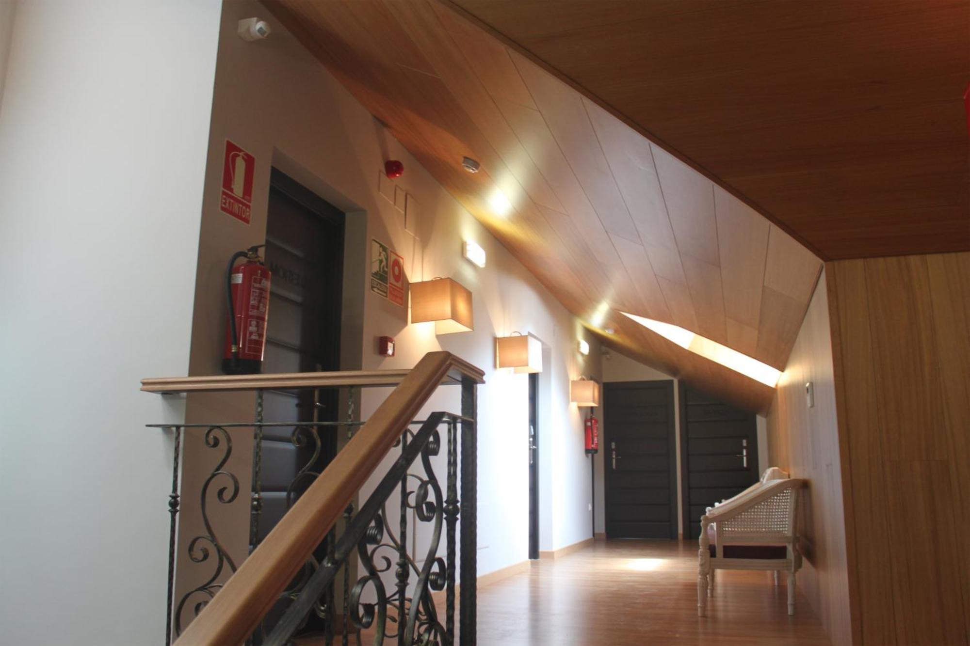 Hotel Villa Maria Cabra Zewnętrze zdjęcie