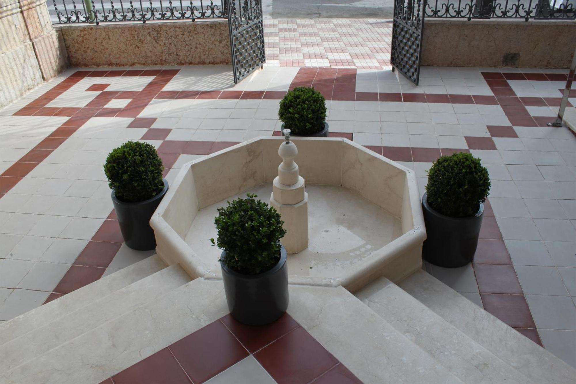 Hotel Villa Maria Cabra Zewnętrze zdjęcie