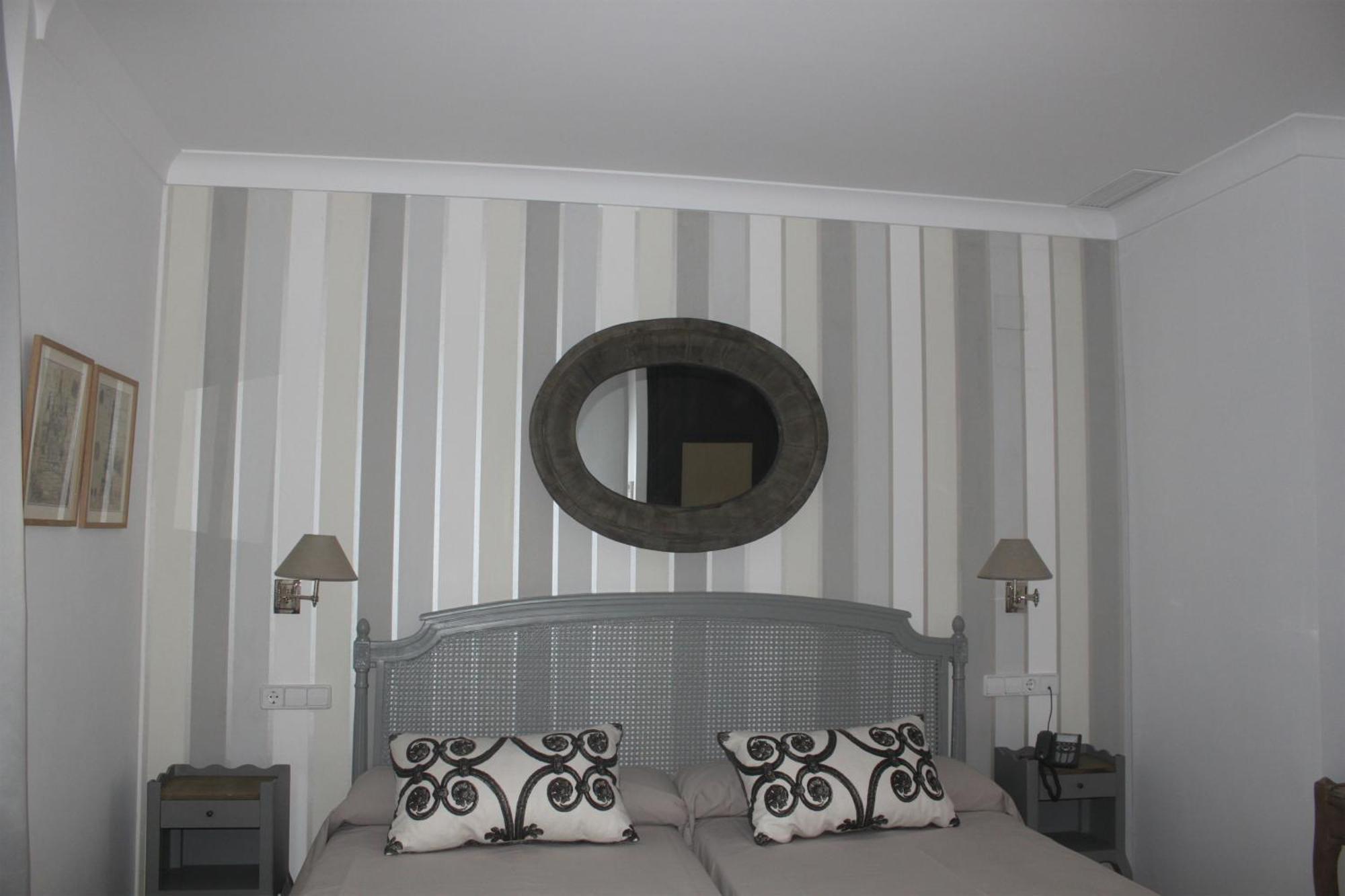 Hotel Villa Maria Cabra Zewnętrze zdjęcie