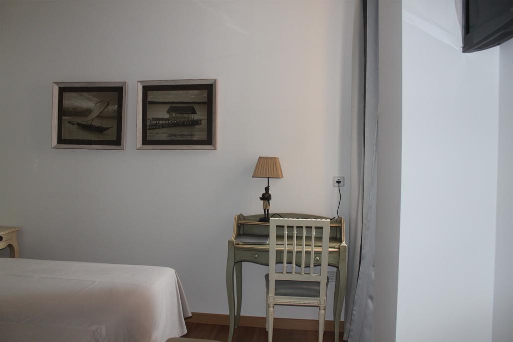 Hotel Villa Maria Cabra Zewnętrze zdjęcie